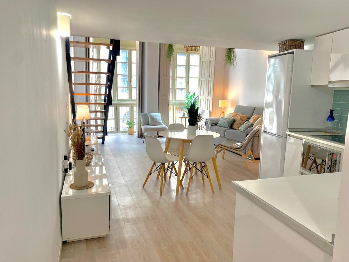 Homely Malaga Loft Especerias מראה חיצוני תמונה