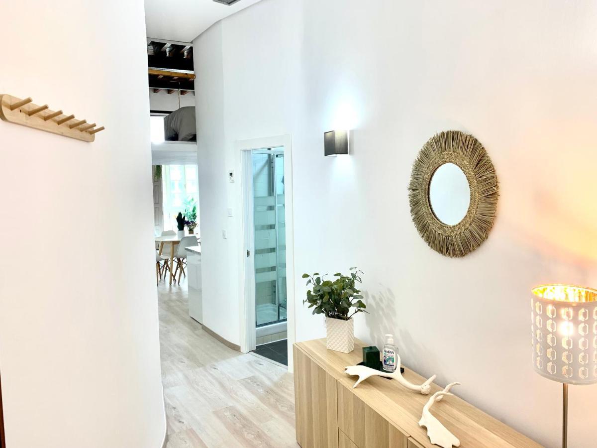 Homely Malaga Loft Especerias מראה חיצוני תמונה